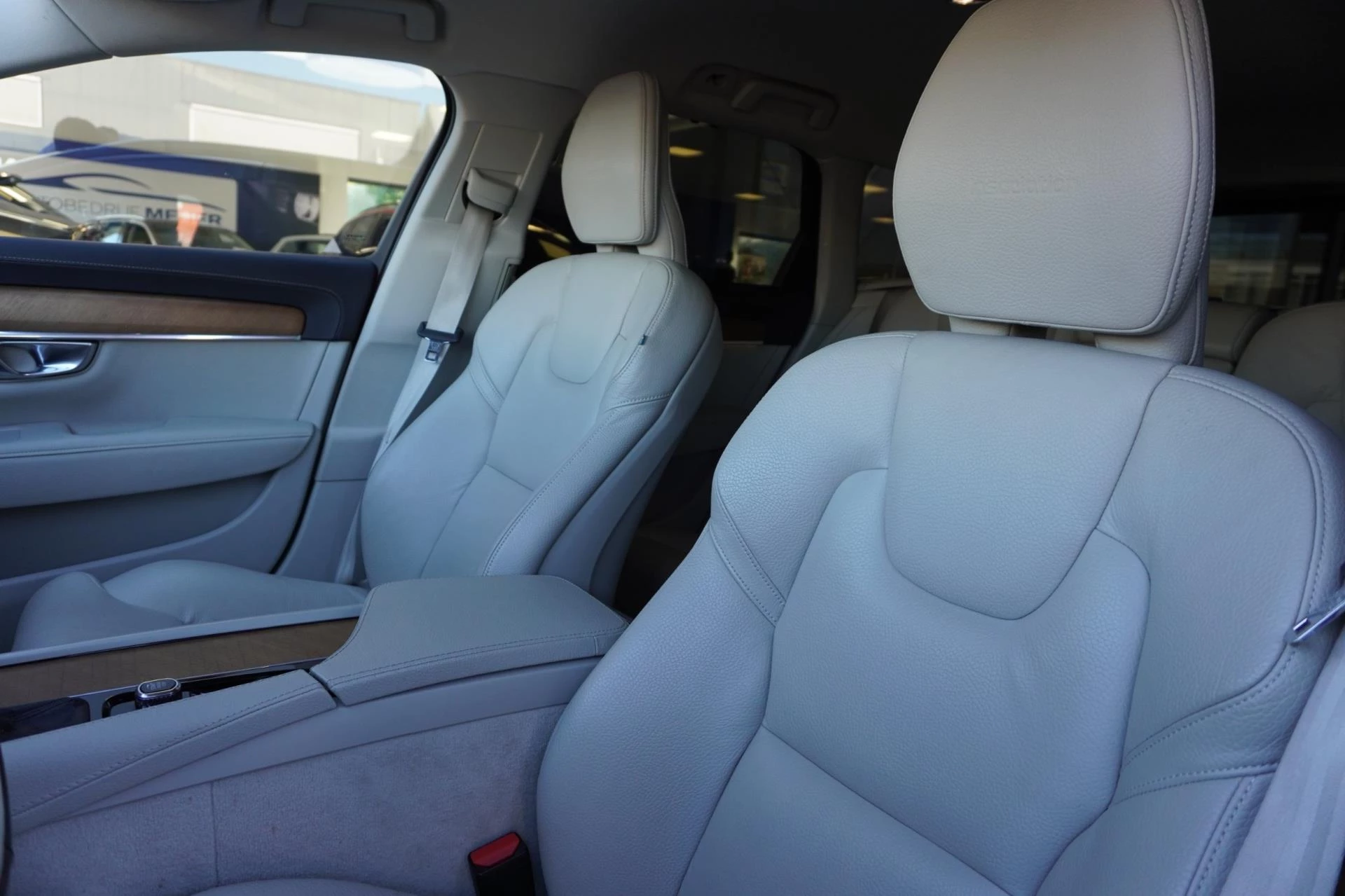 Hoofdafbeelding Volvo V90