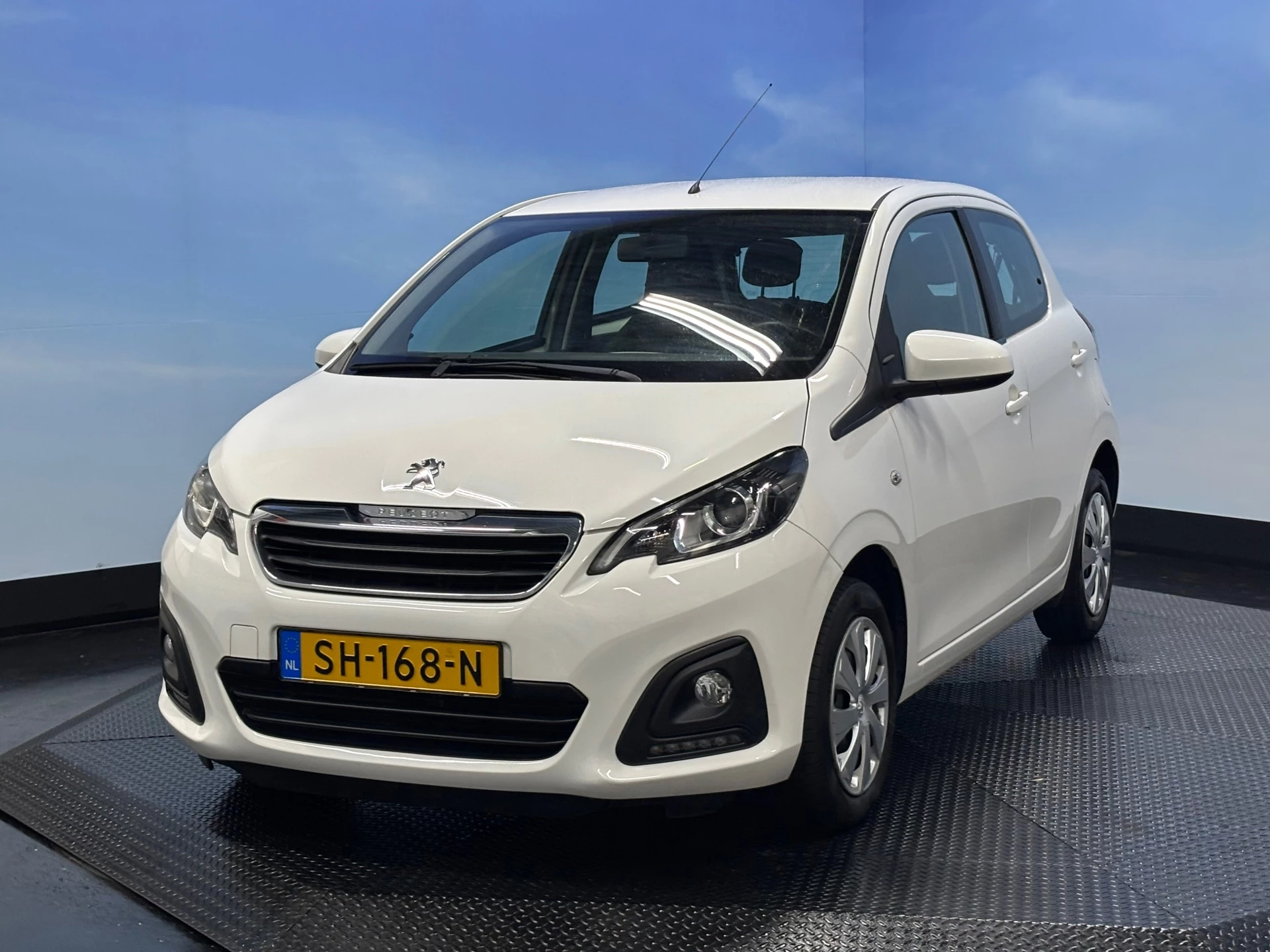 Hoofdafbeelding Peugeot 108