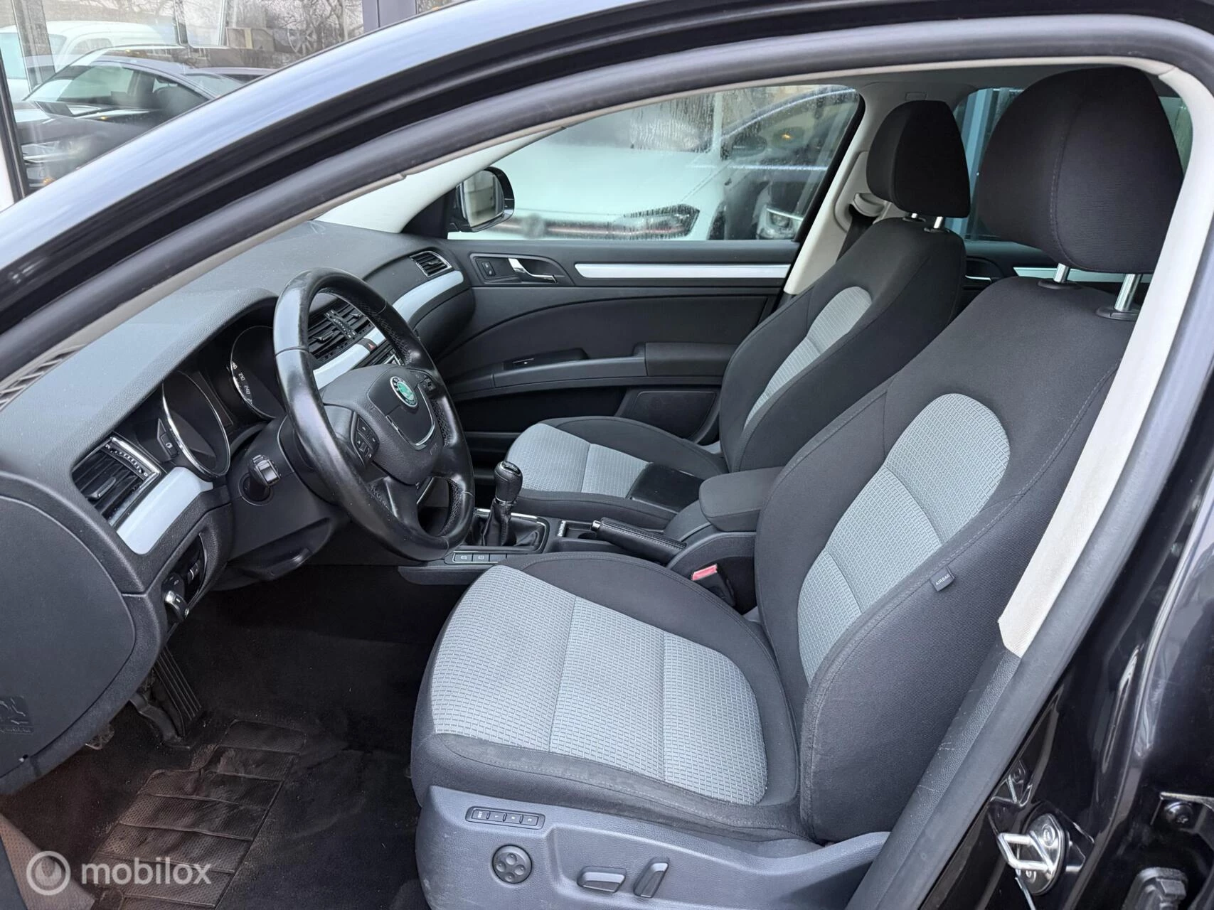 Hoofdafbeelding Škoda Superb