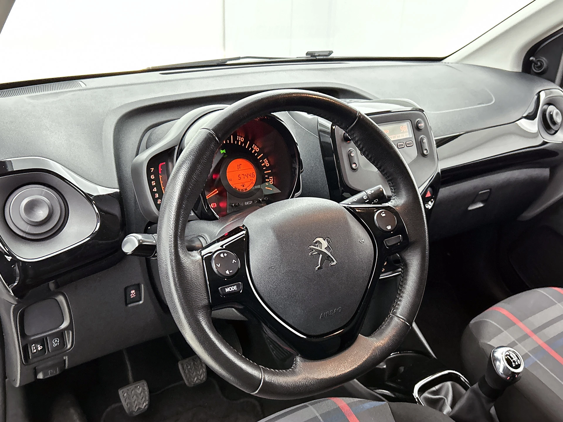 Hoofdafbeelding Peugeot 108