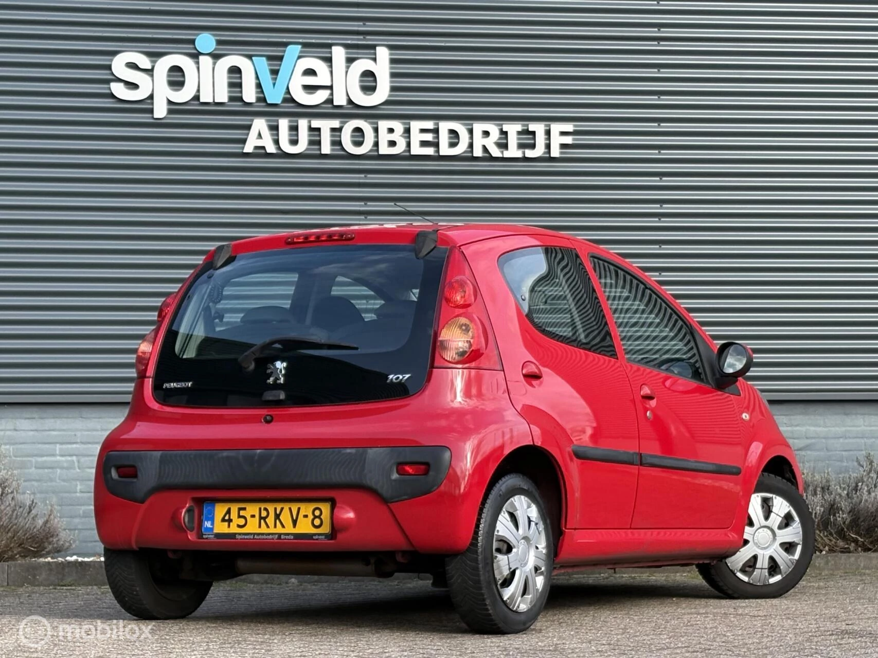 Hoofdafbeelding Peugeot 107
