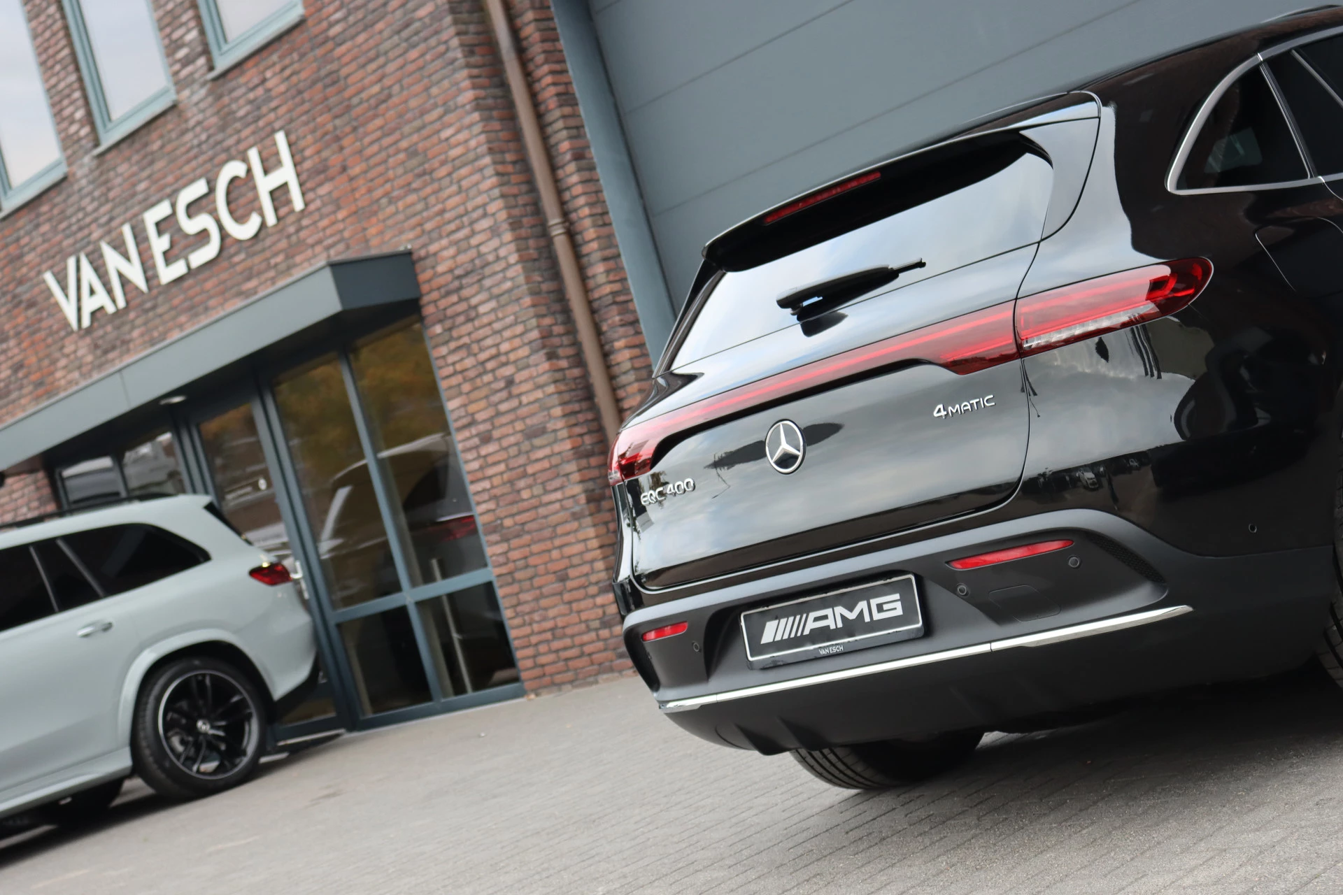 Hoofdafbeelding Mercedes-Benz EQC