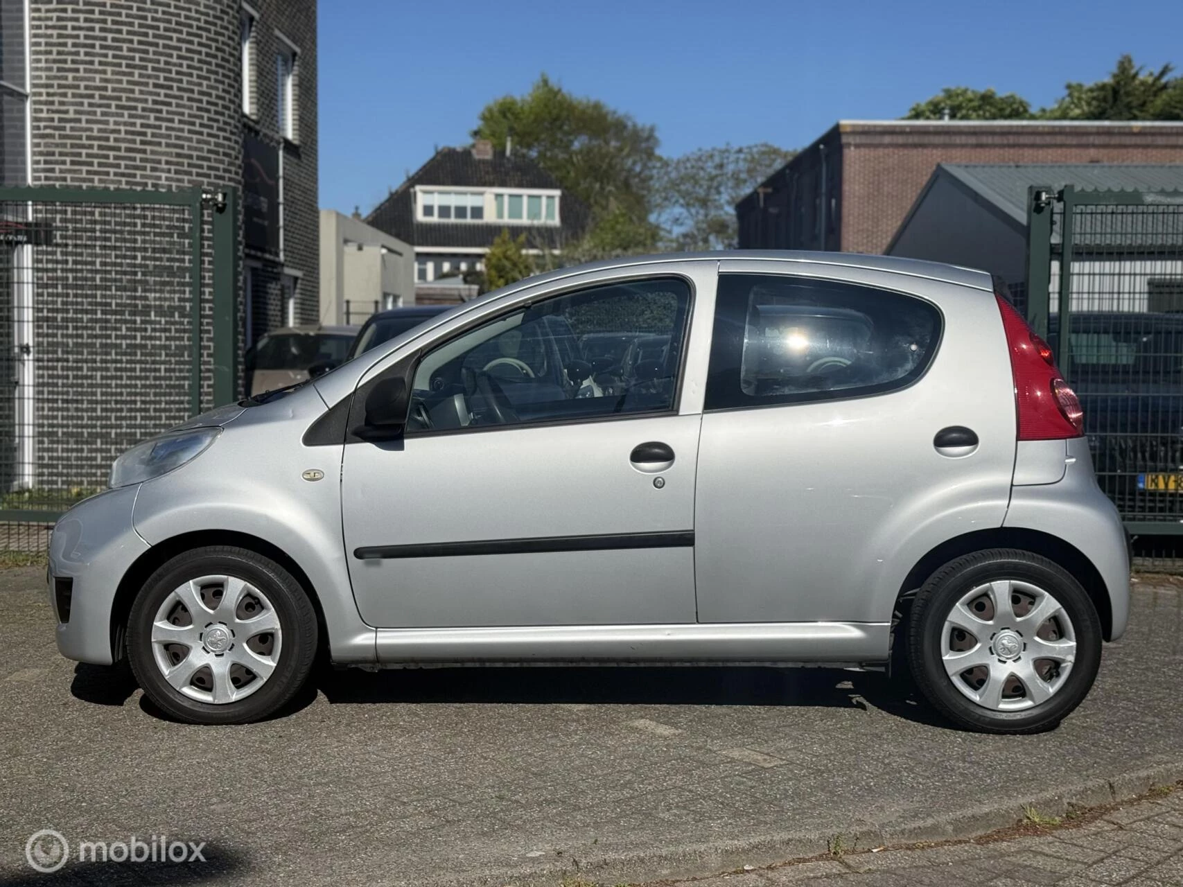 Hoofdafbeelding Peugeot 107