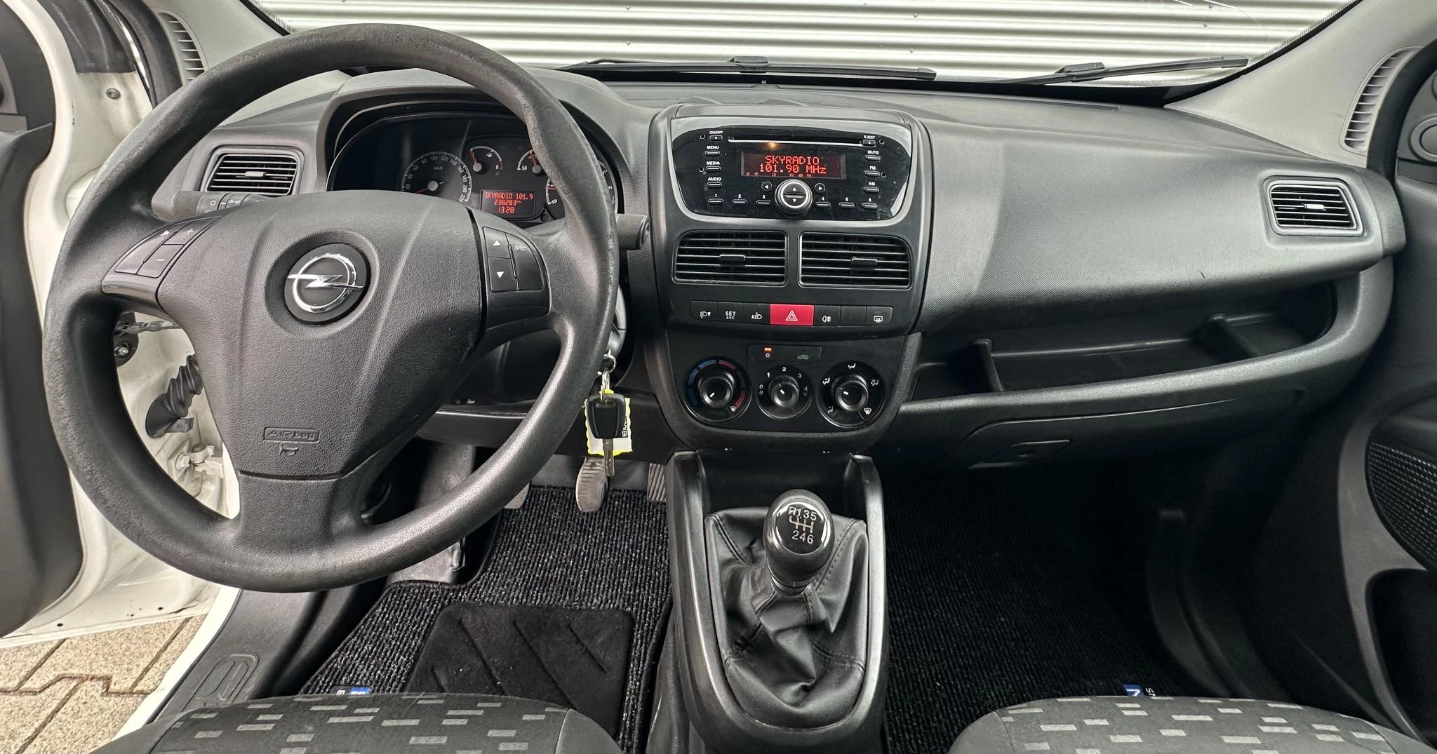 Hoofdafbeelding Opel Combo