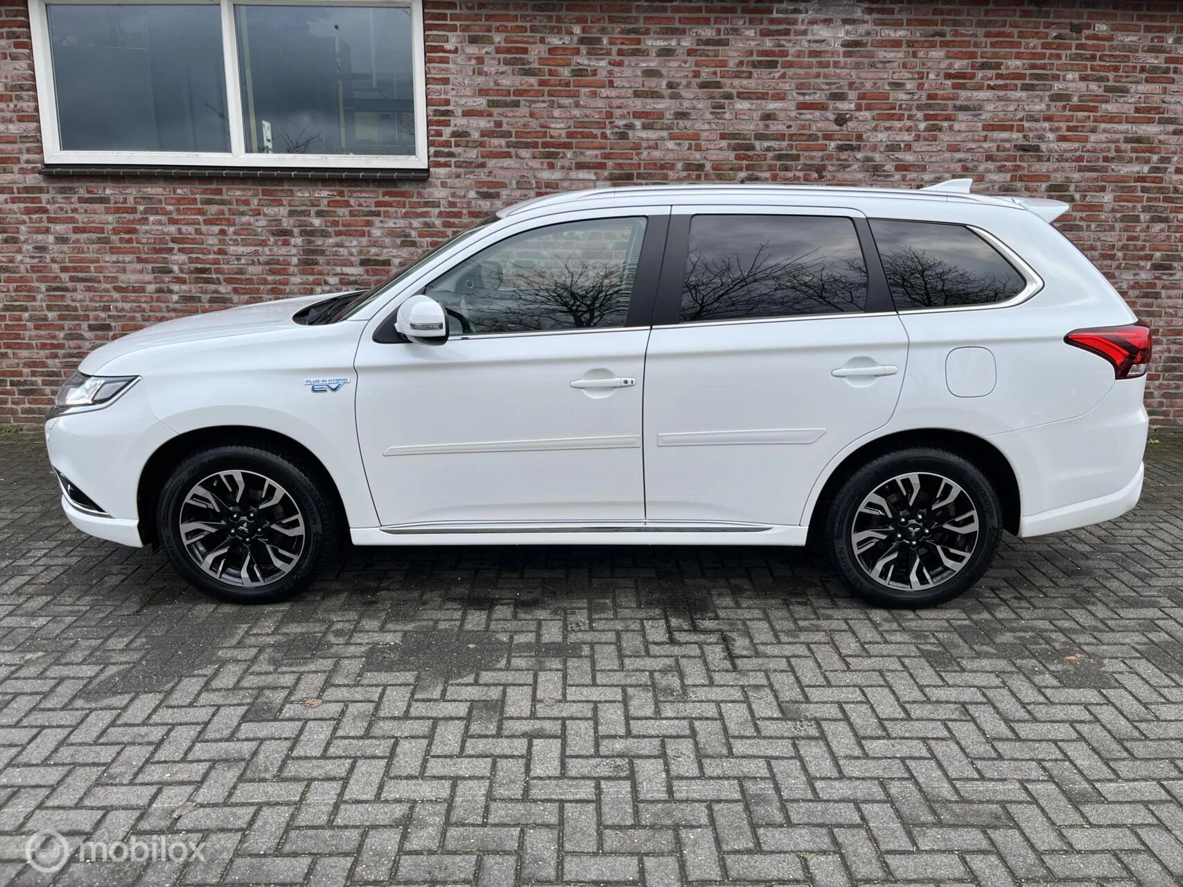 Hoofdafbeelding Mitsubishi Outlander