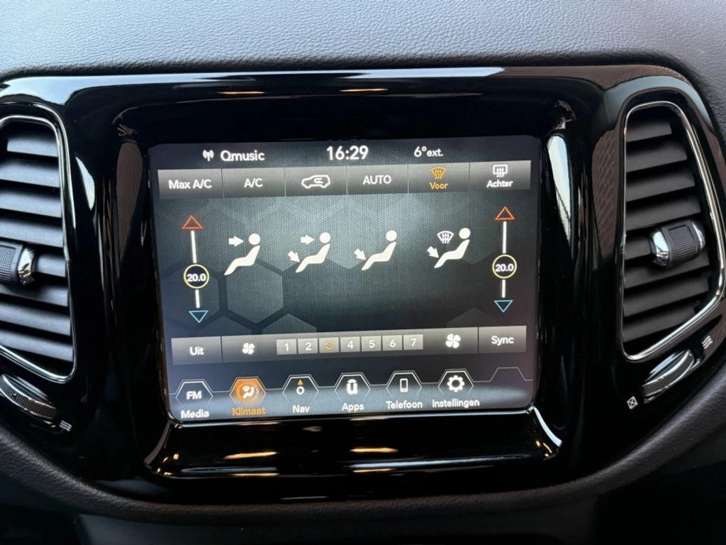 Hoofdafbeelding Jeep Compass