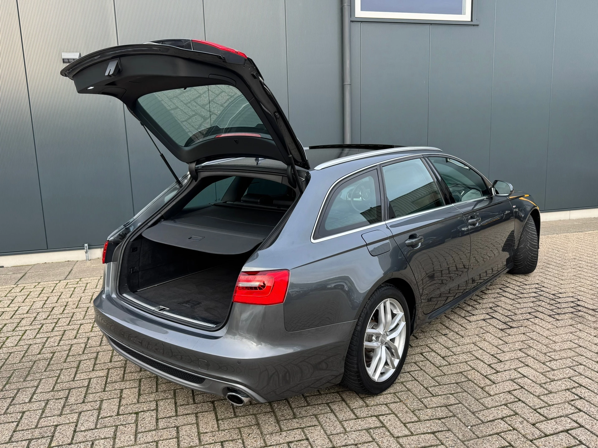 Hoofdafbeelding Audi A6