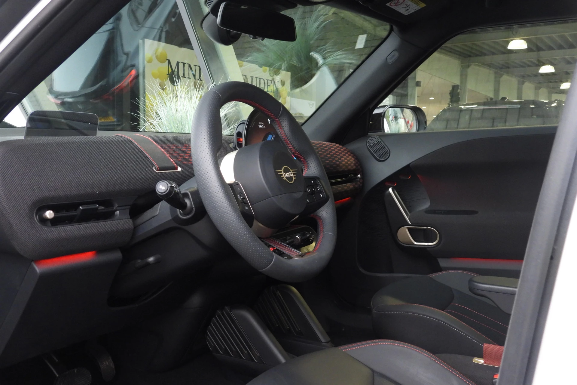 Hoofdafbeelding MINI Aceman