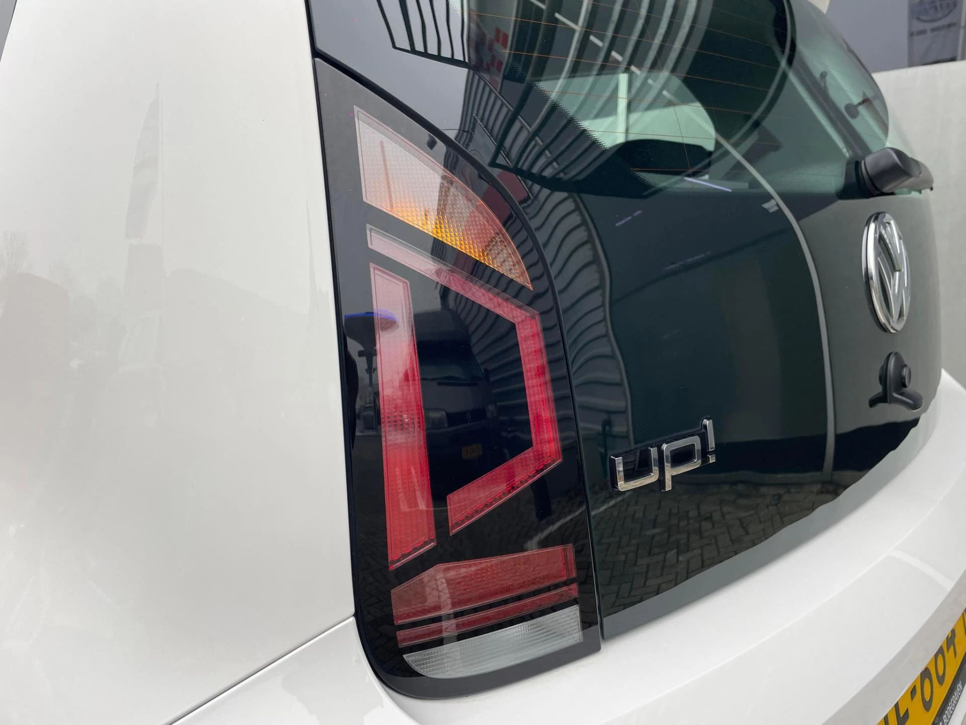 Hoofdafbeelding Volkswagen up!