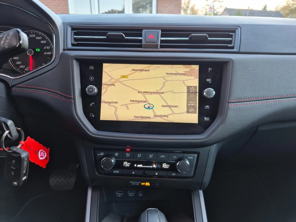 Hoofdafbeelding SEAT Arona