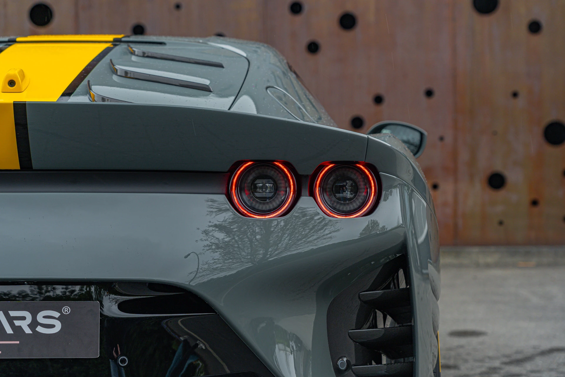 Hoofdafbeelding Ferrari 812 Competizione