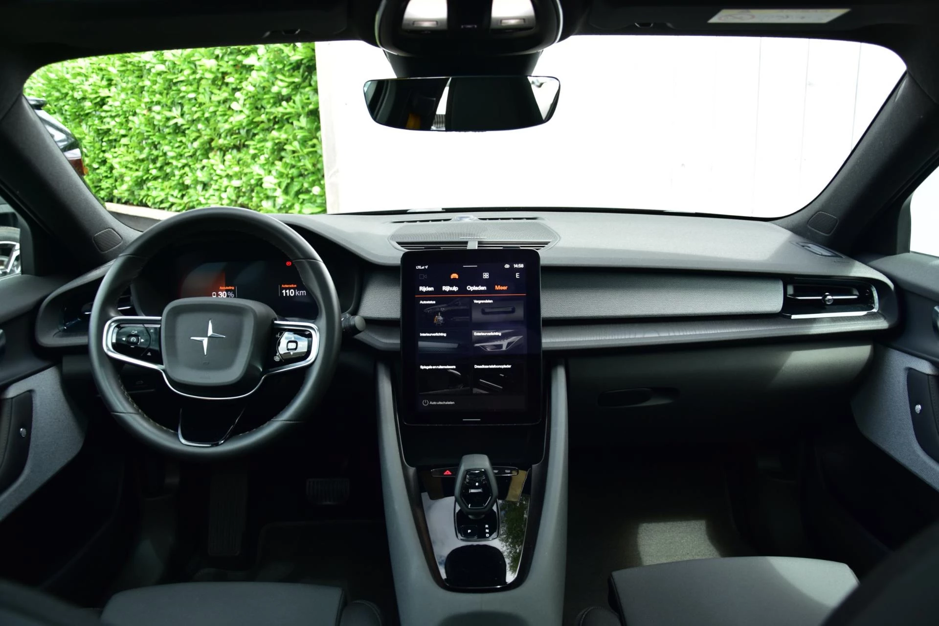 Hoofdafbeelding Polestar 2