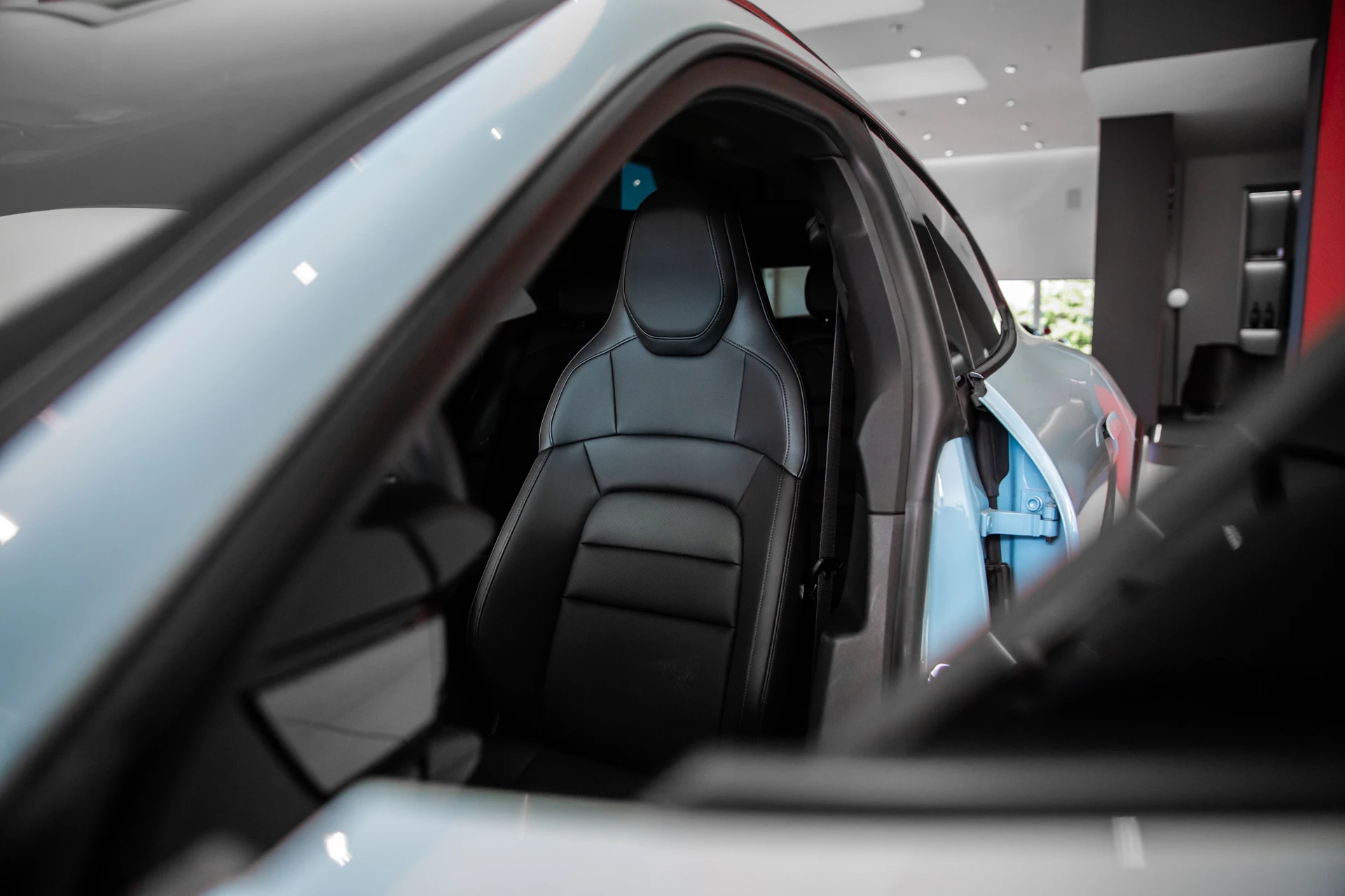 Hoofdafbeelding Porsche Taycan