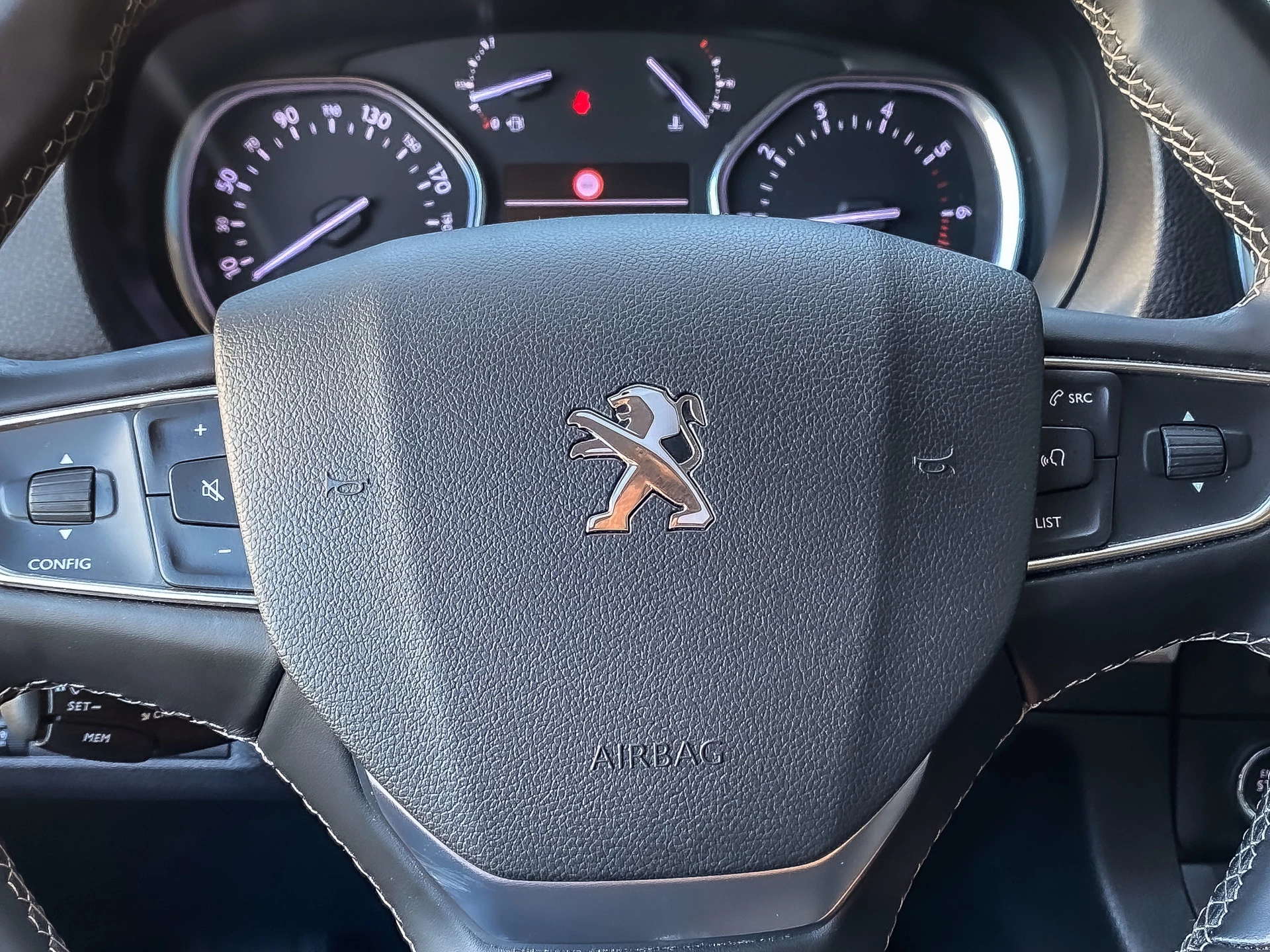 Hoofdafbeelding Peugeot Expert