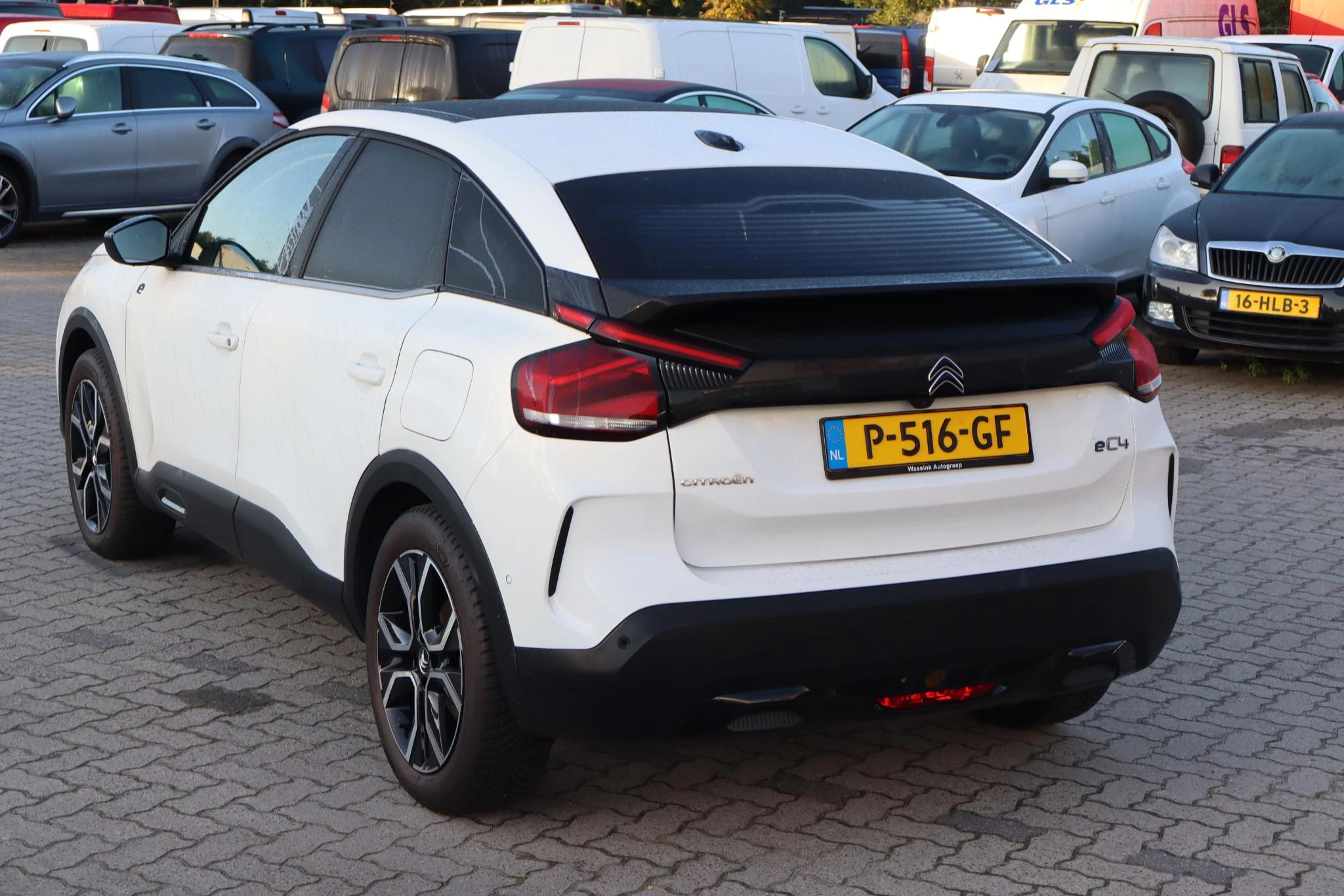 Hoofdafbeelding Citroën ë-C4
