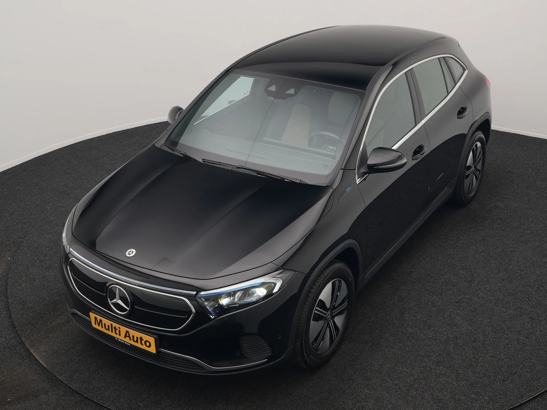 Hoofdafbeelding Mercedes-Benz EQA