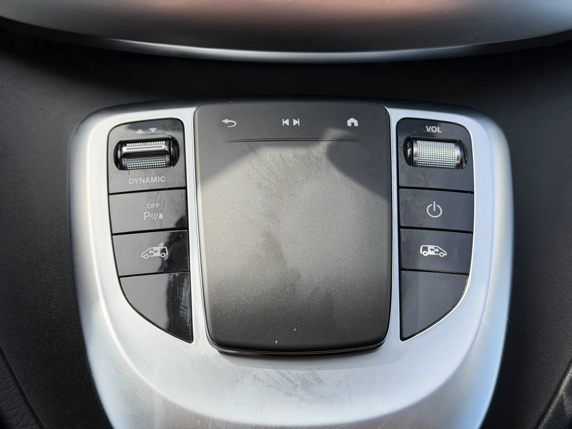 Hoofdafbeelding Mercedes-Benz EQV