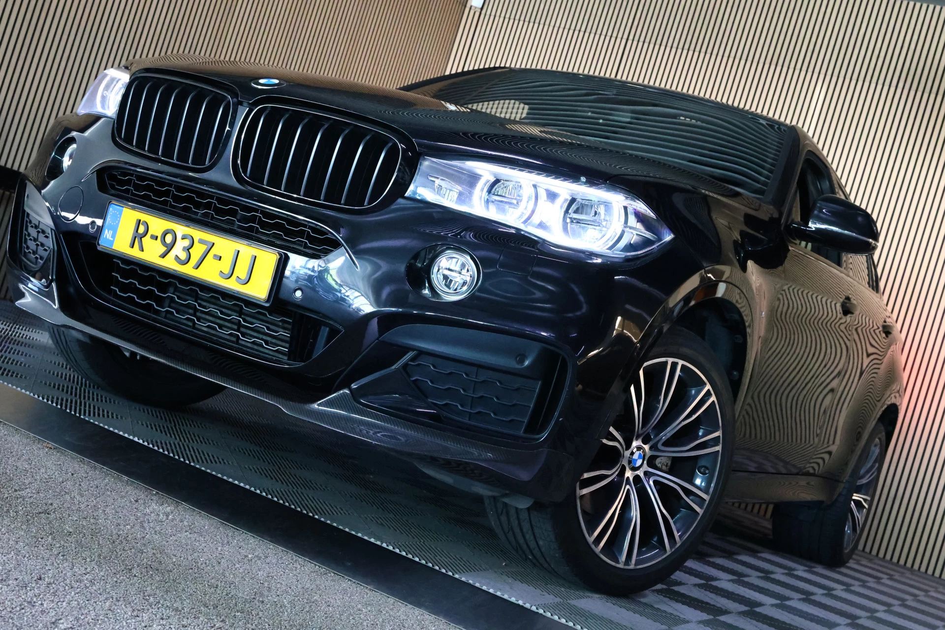Hoofdafbeelding BMW X6