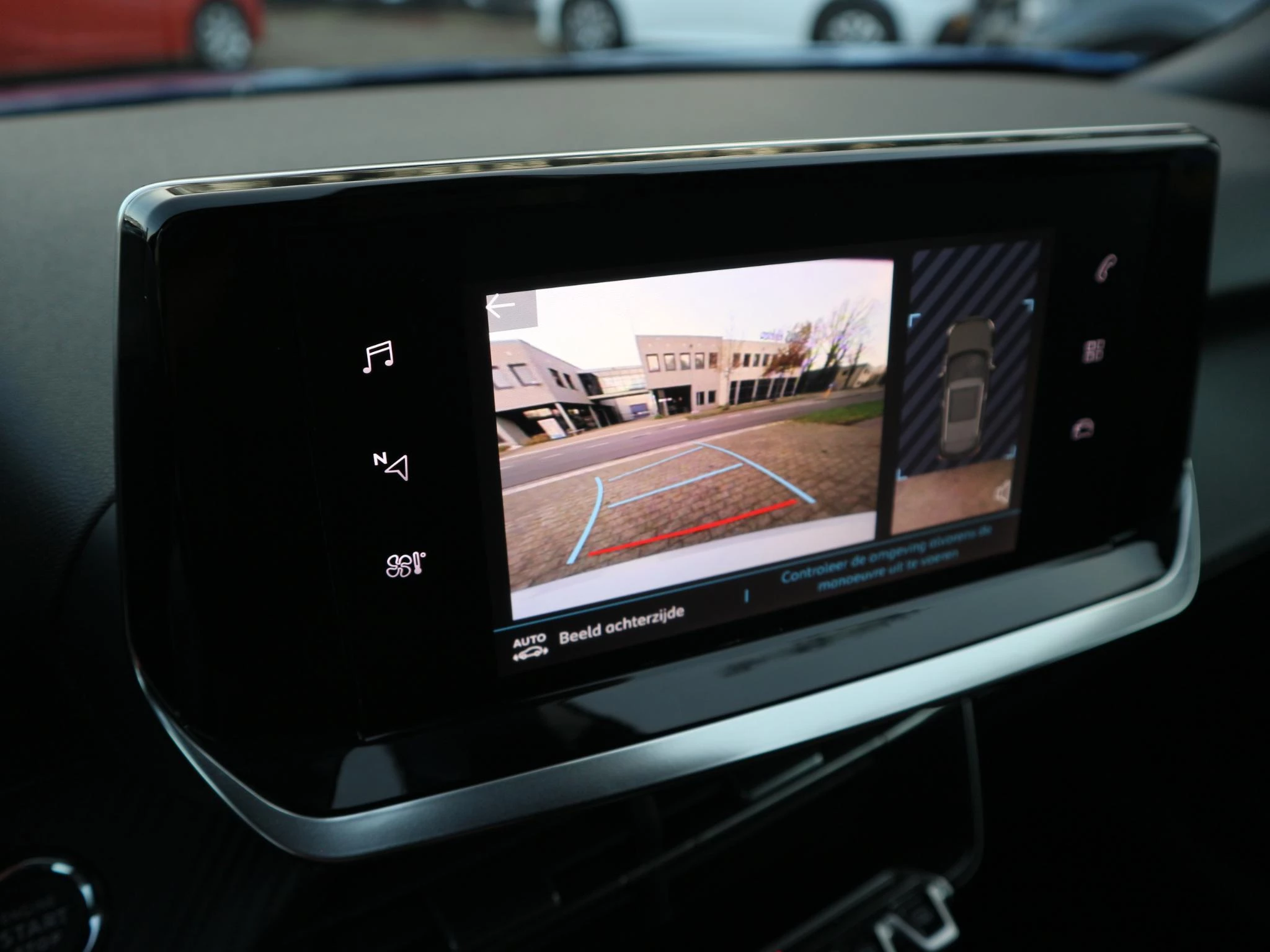 Hoofdafbeelding Peugeot e-2008