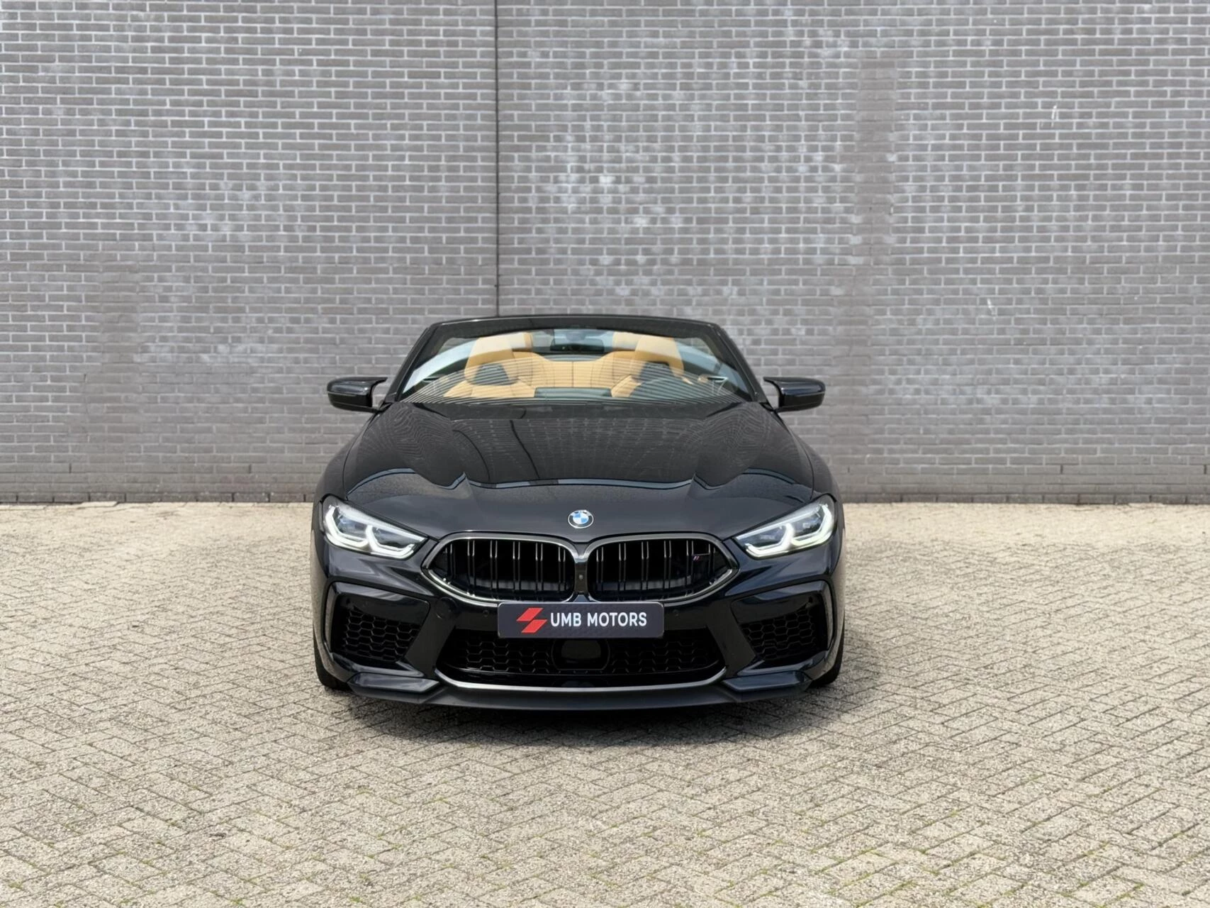 Hoofdafbeelding BMW M8