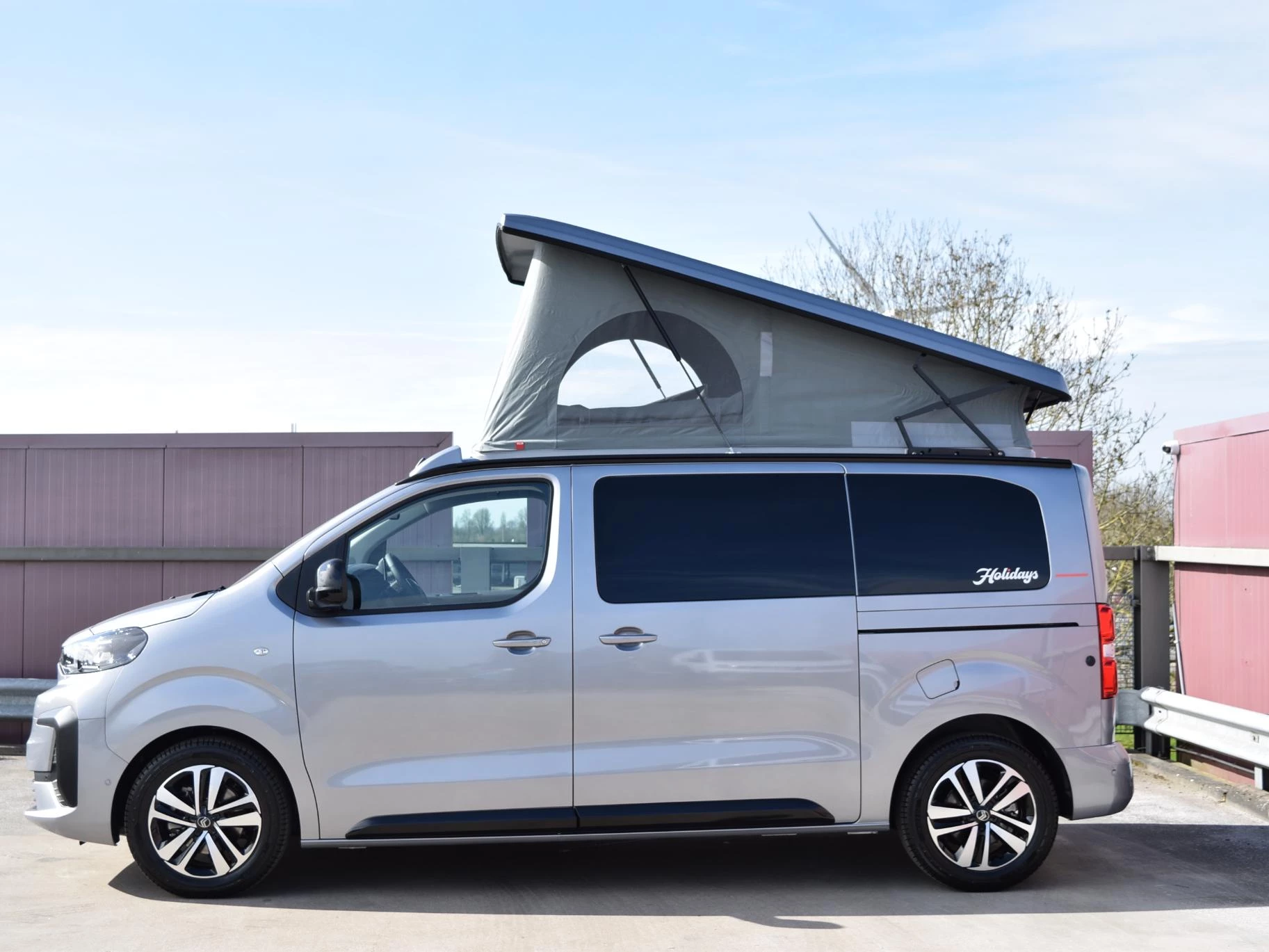 Hoofdafbeelding Citroën Holidays