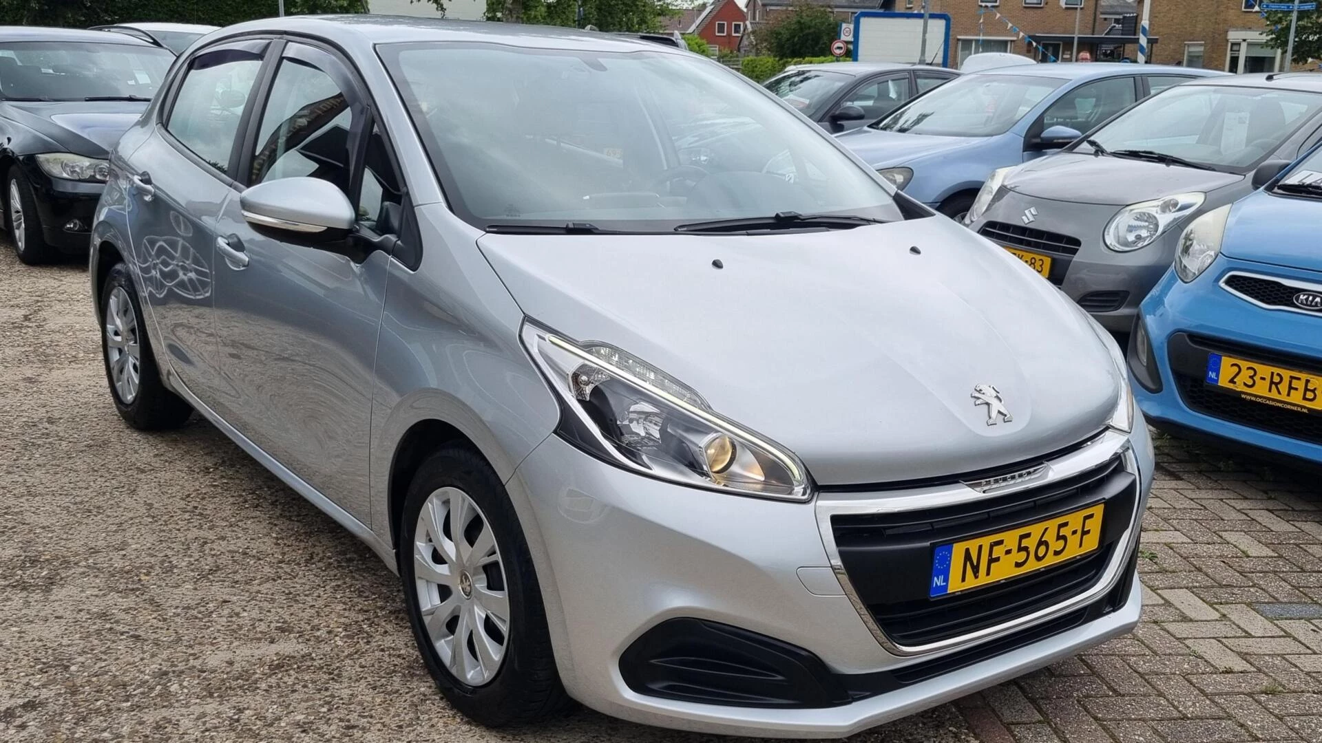 Hoofdafbeelding Peugeot 208
