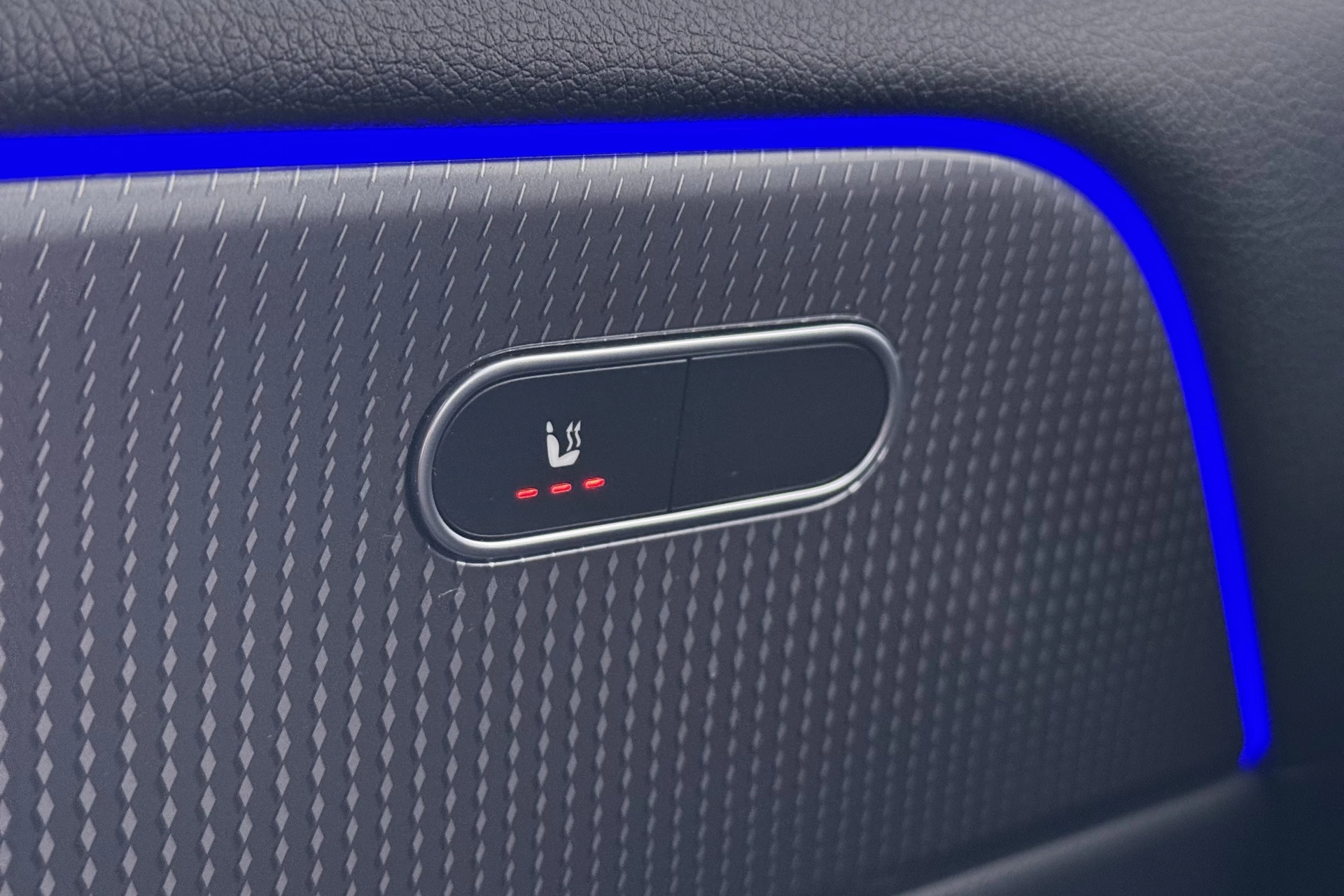 Hoofdafbeelding Mercedes-Benz EQB