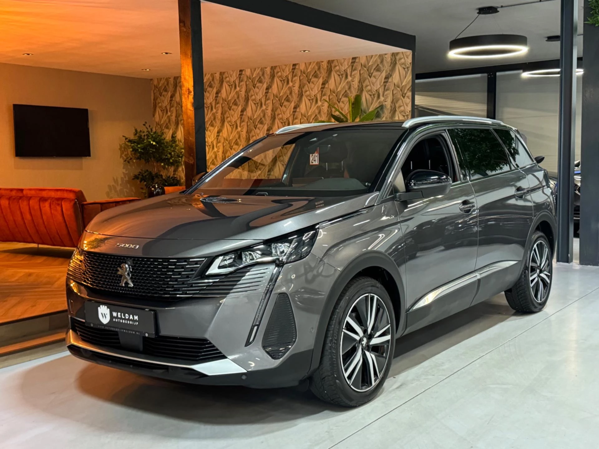 Hoofdafbeelding Peugeot 5008