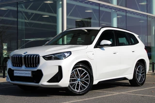 BMW X1 xDrive25e M Sport Automaat / M Adaptief onderstel / Sportstoelen / Comfort Access / Achteruitrijcamera / Adaptieve LED / Stoelverwarming