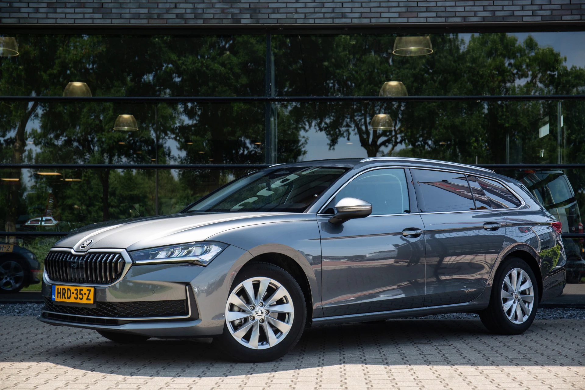 Hoofdafbeelding Škoda Superb