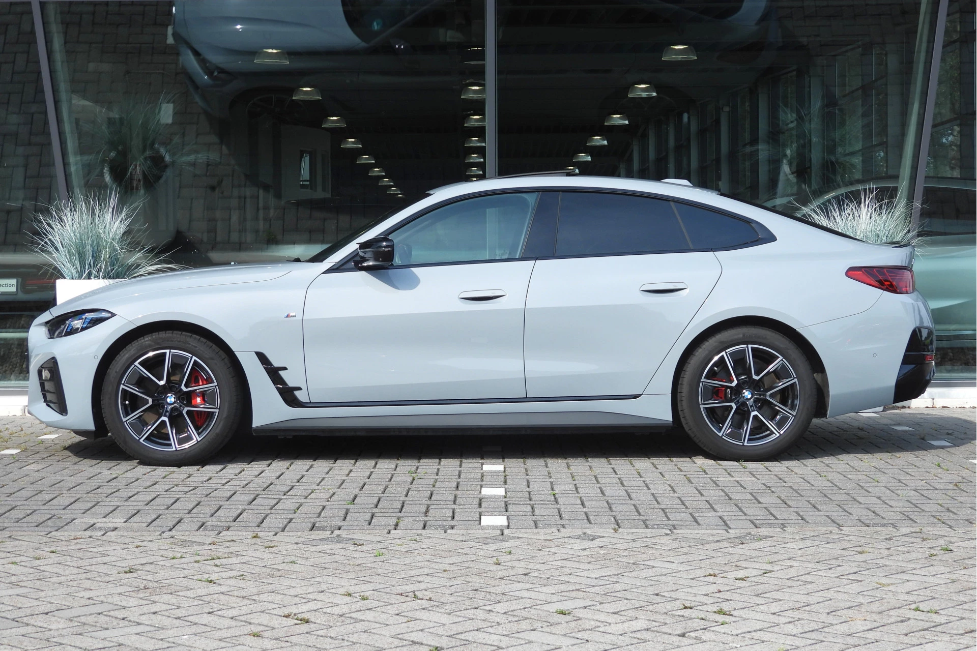 Hoofdafbeelding BMW i4