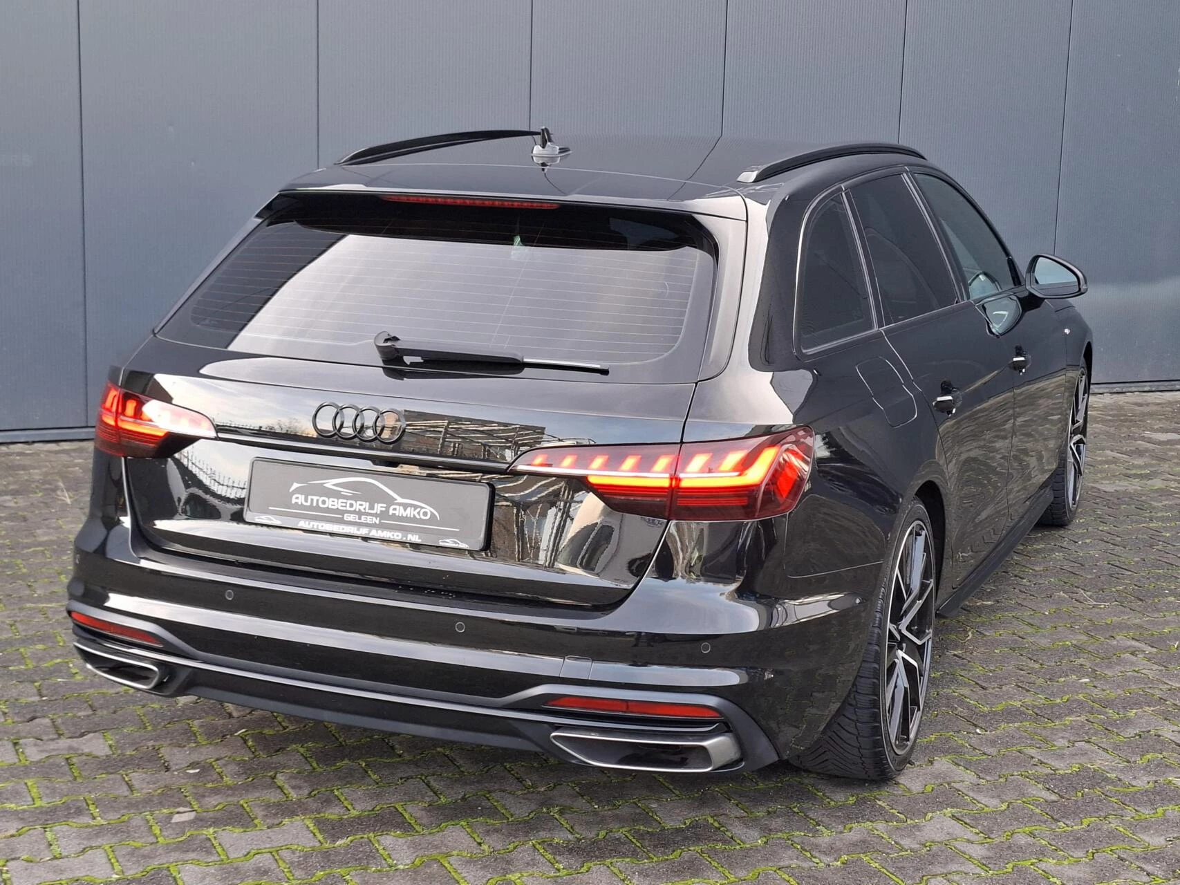 Hoofdafbeelding Audi A4