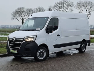 Renault Master T35 2.3 dCi 135 L2H2 airco, navi, pdc, trekhaak