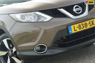 Nissan Qashqai 1.6 Connect Edition | \ | Pano/DAB+/Stoelverwarming/Nav/Camera - Topstaat!