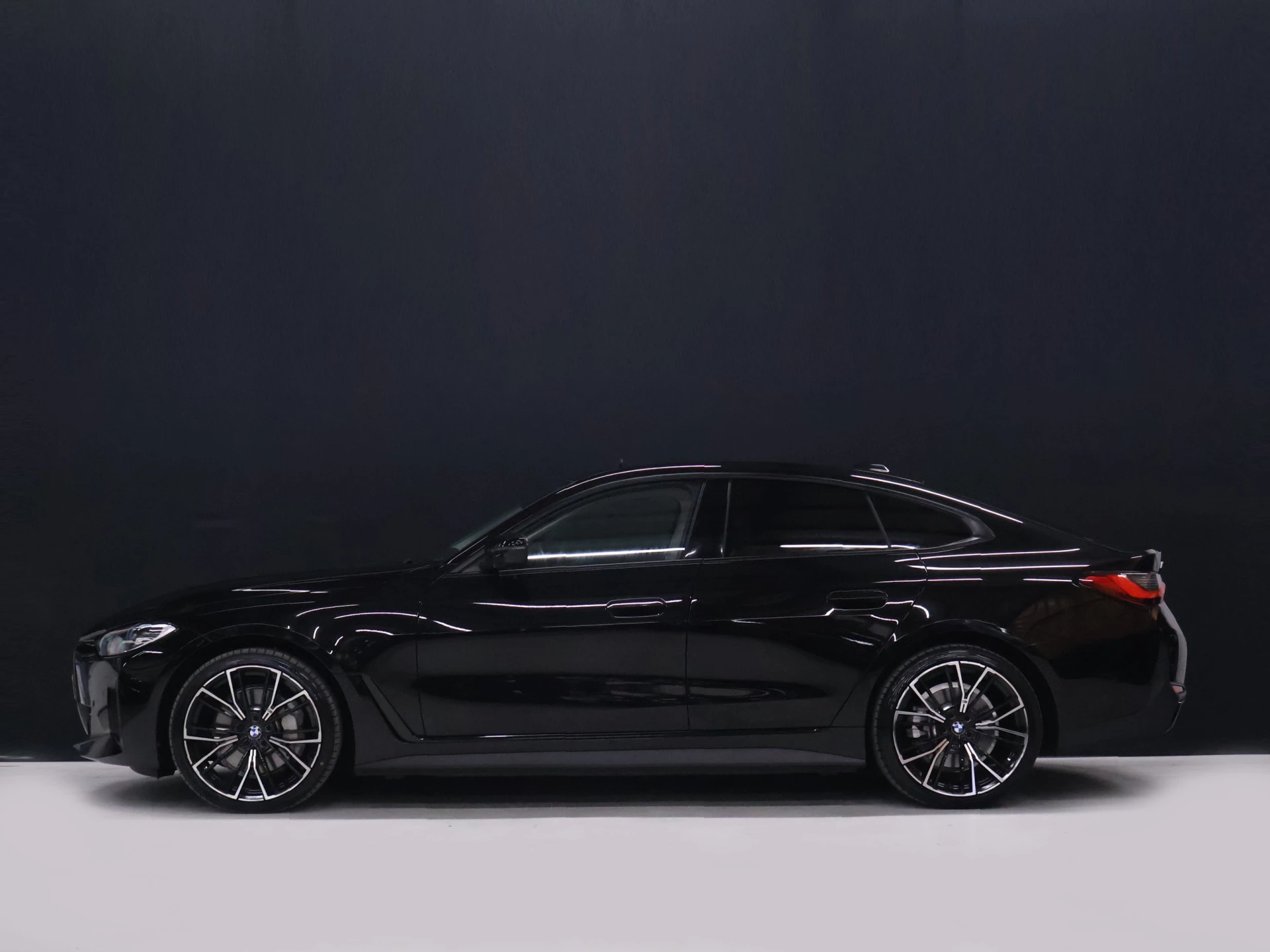 Hoofdafbeelding BMW i4