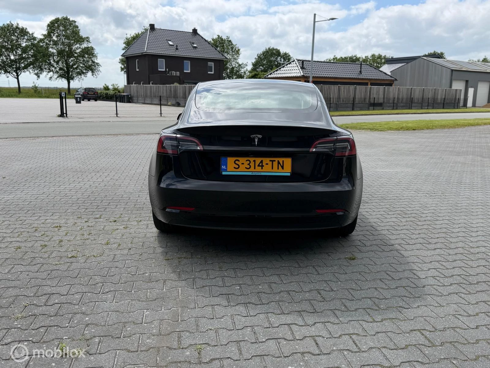 Hoofdafbeelding Tesla Model 3