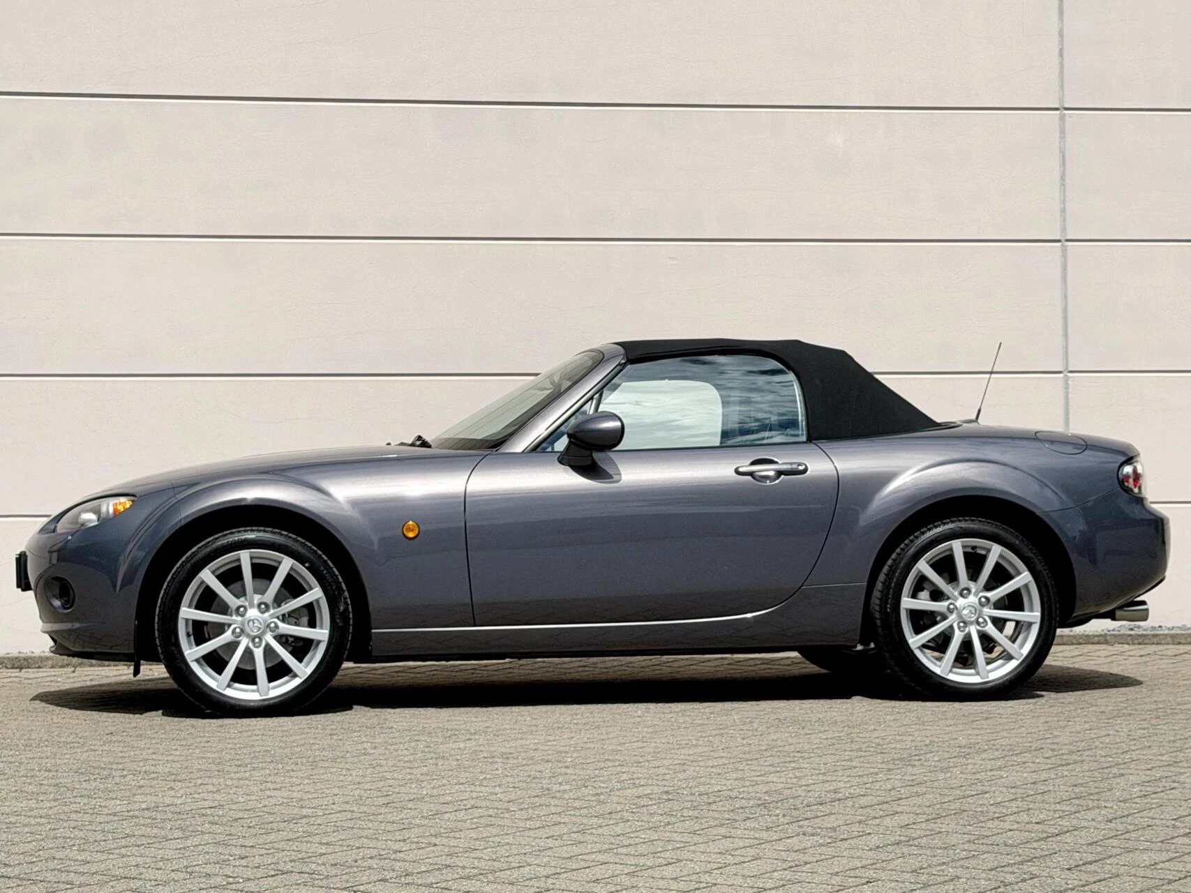 Hoofdafbeelding Mazda MX-5