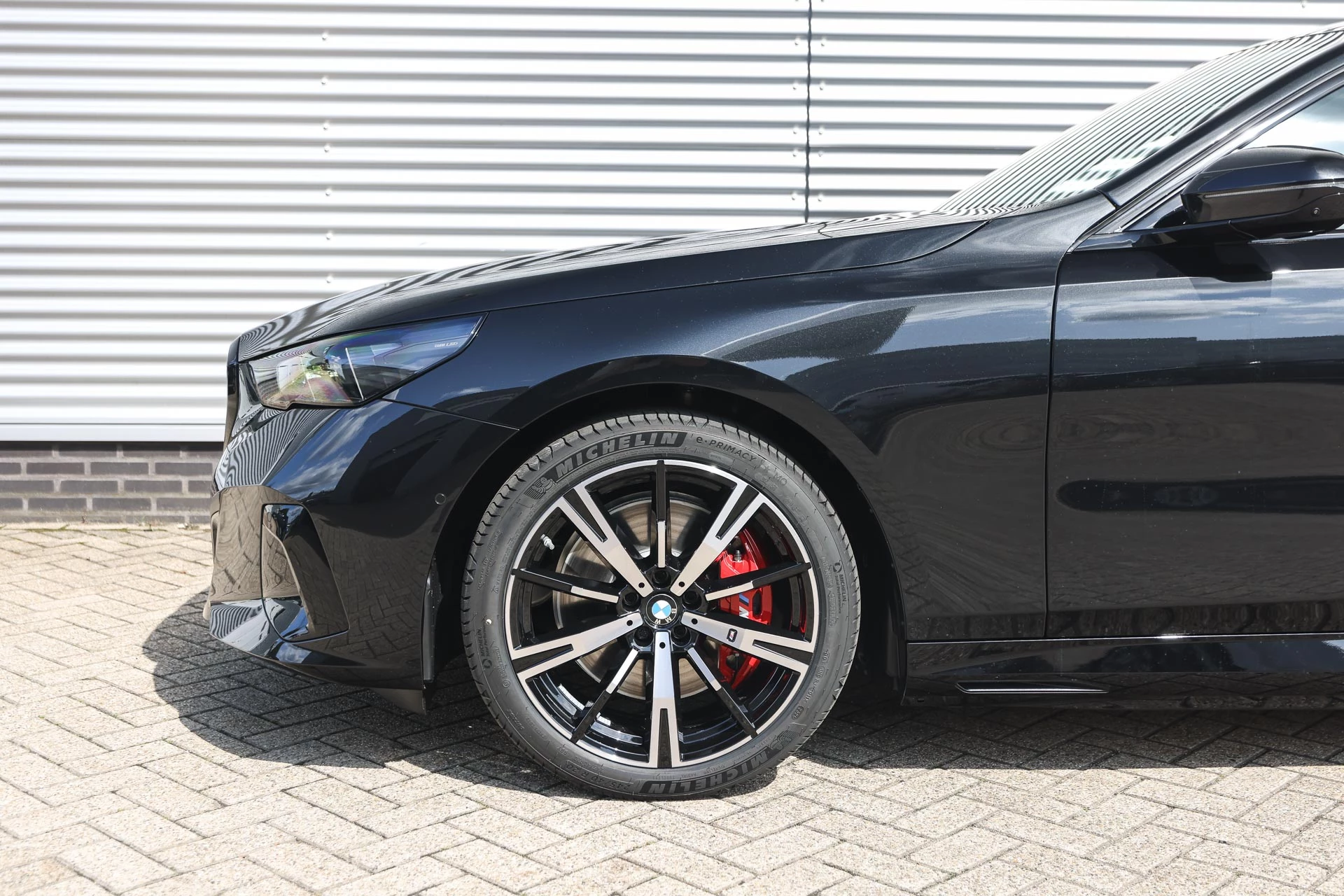 Hoofdafbeelding BMW i5