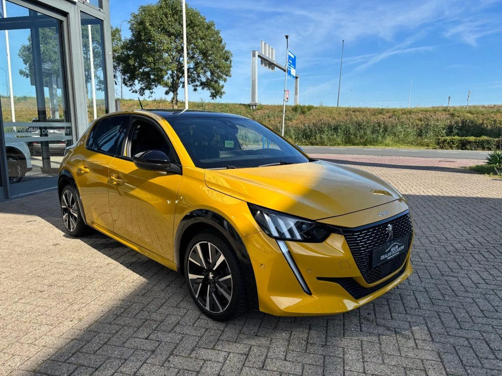 Hoofdafbeelding Peugeot 208