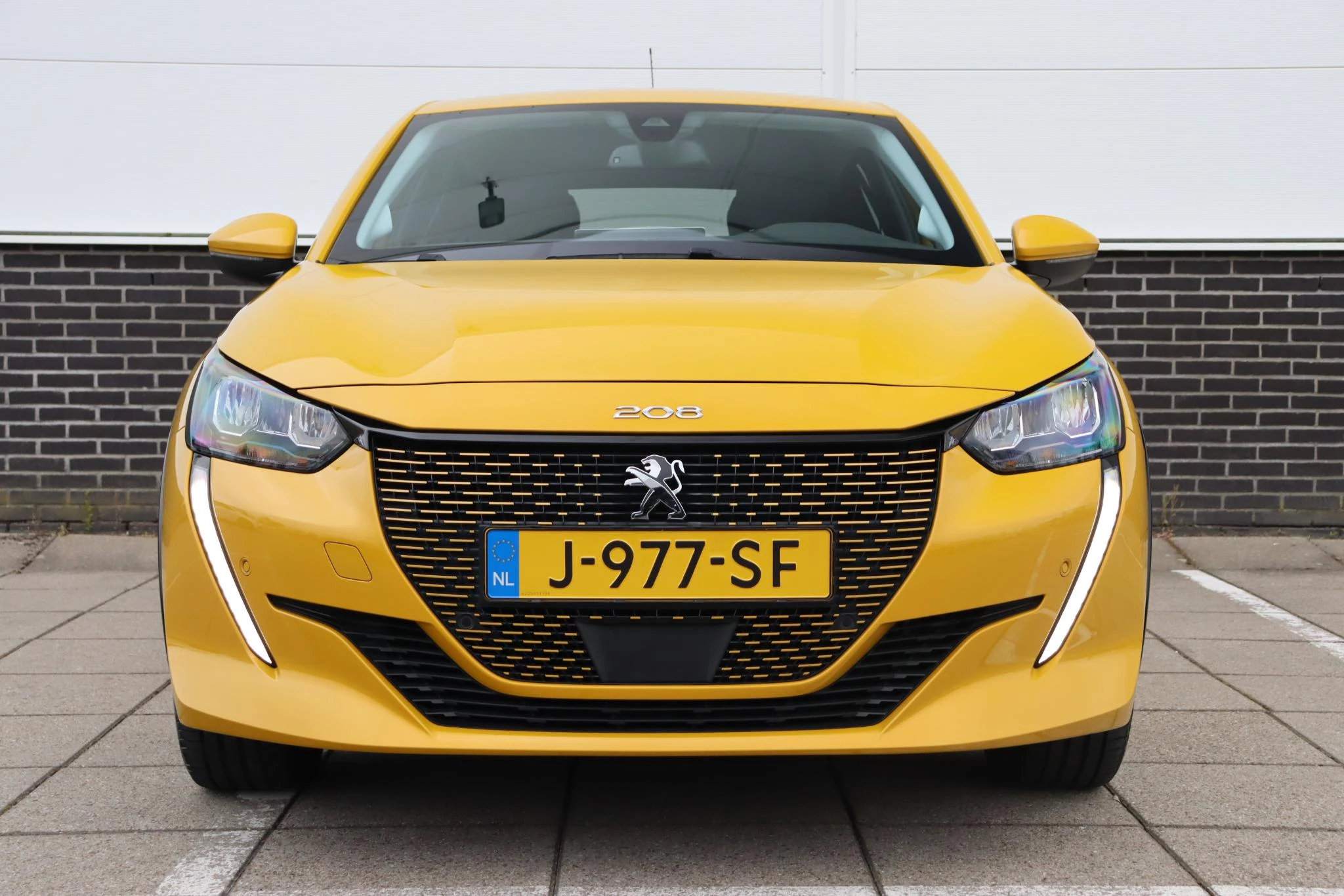 Hoofdafbeelding Peugeot e-208