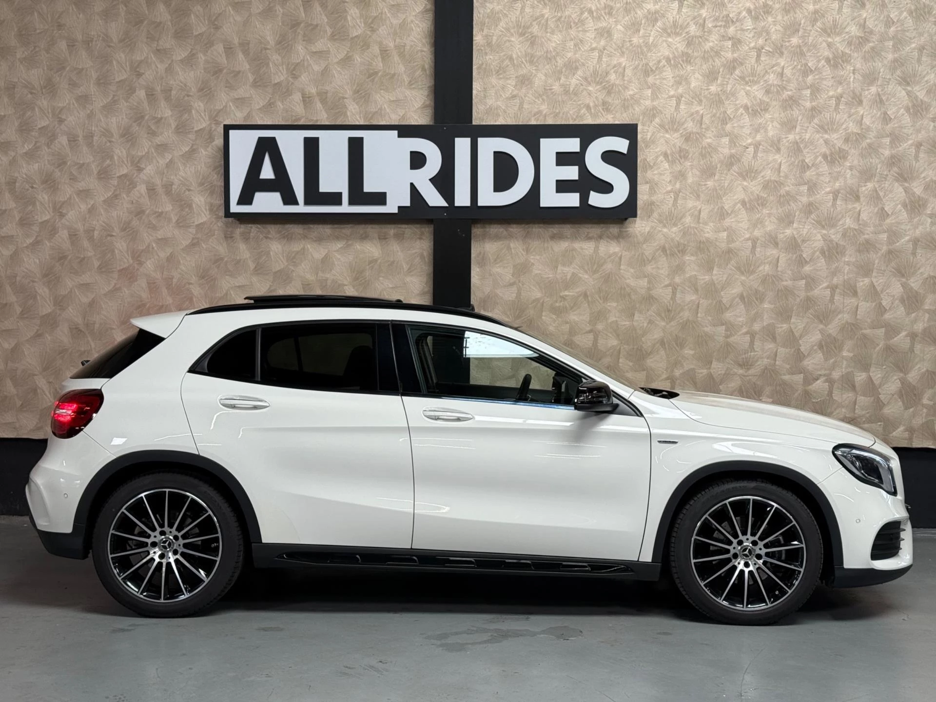 Hoofdafbeelding Mercedes-Benz GLA