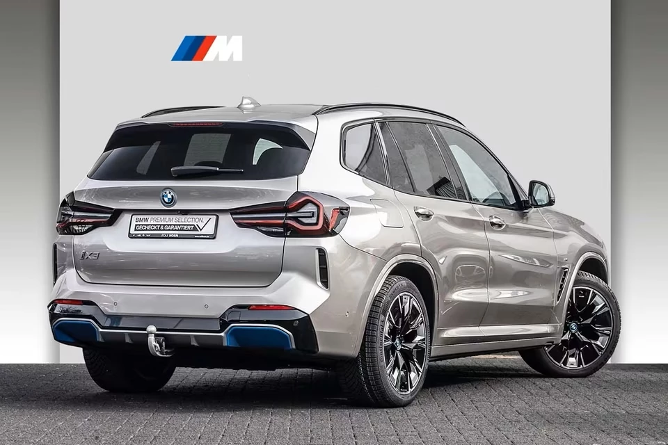 Hoofdafbeelding BMW iX3