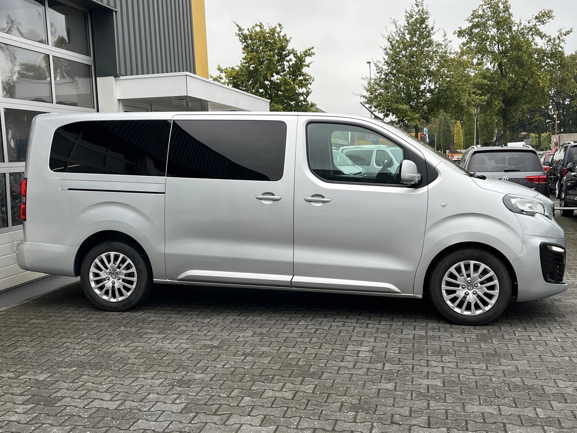 Hoofdafbeelding Peugeot Traveller