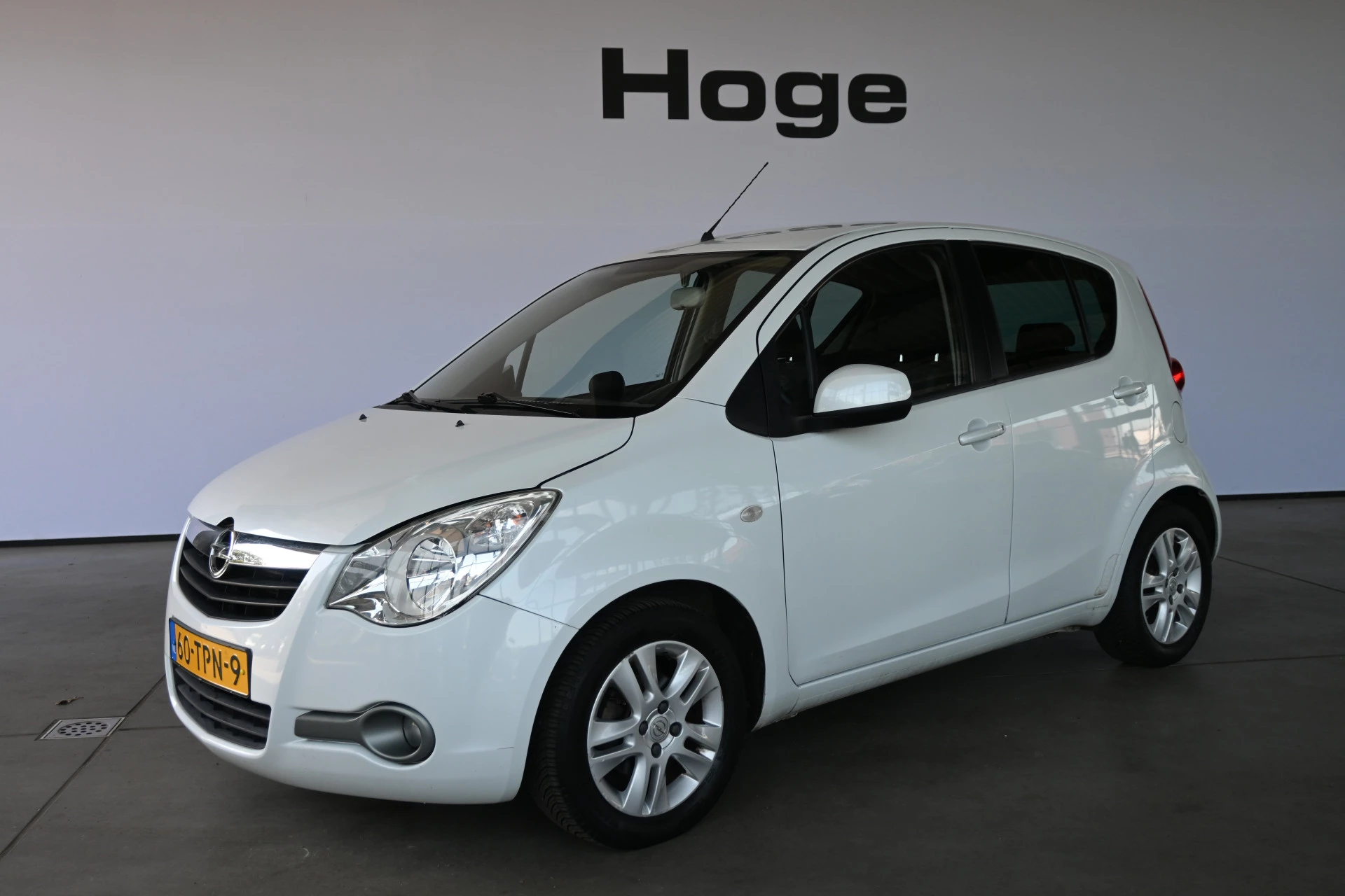 Hoofdafbeelding Opel Agila