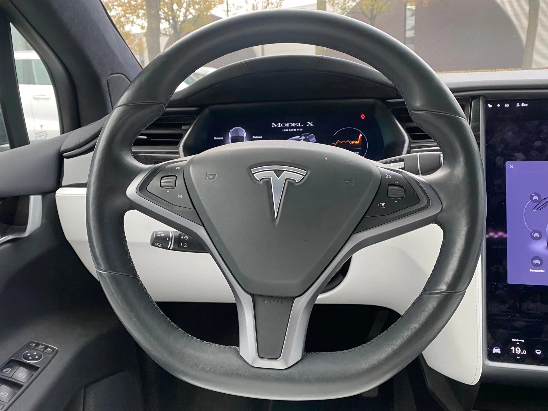 Hoofdafbeelding Tesla Model X