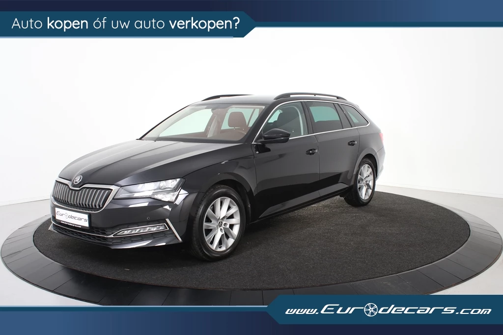 Hoofdafbeelding Škoda Superb