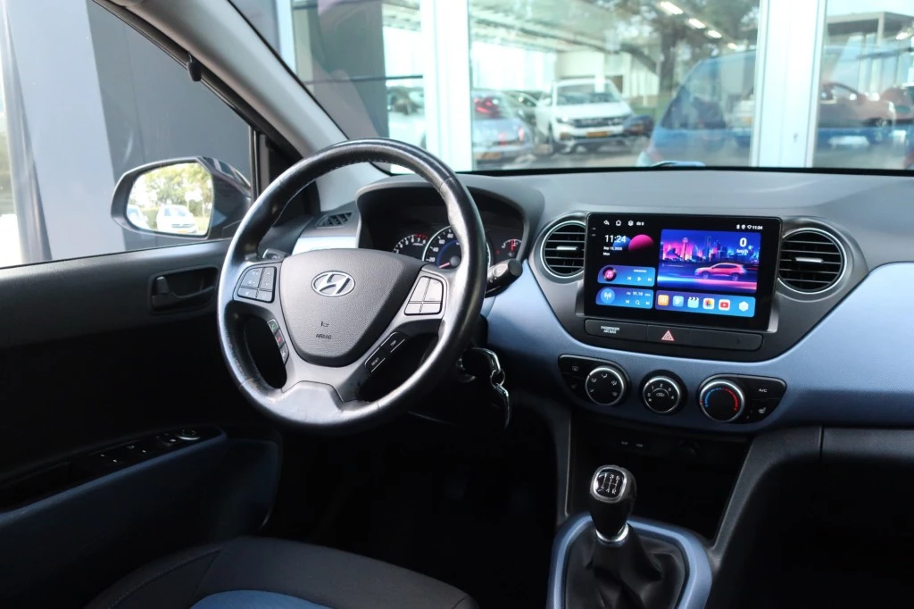 Hoofdafbeelding Hyundai i10