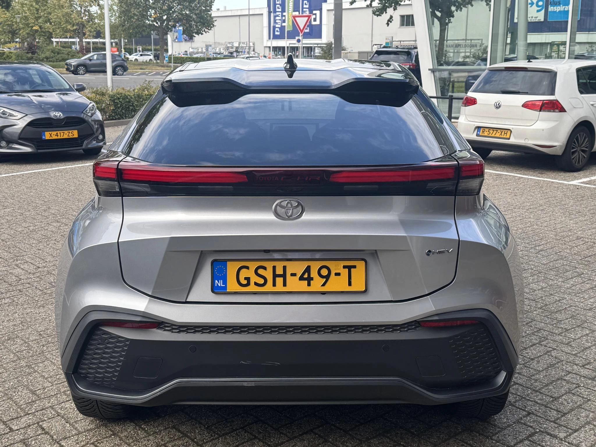 Hoofdafbeelding Toyota C-HR