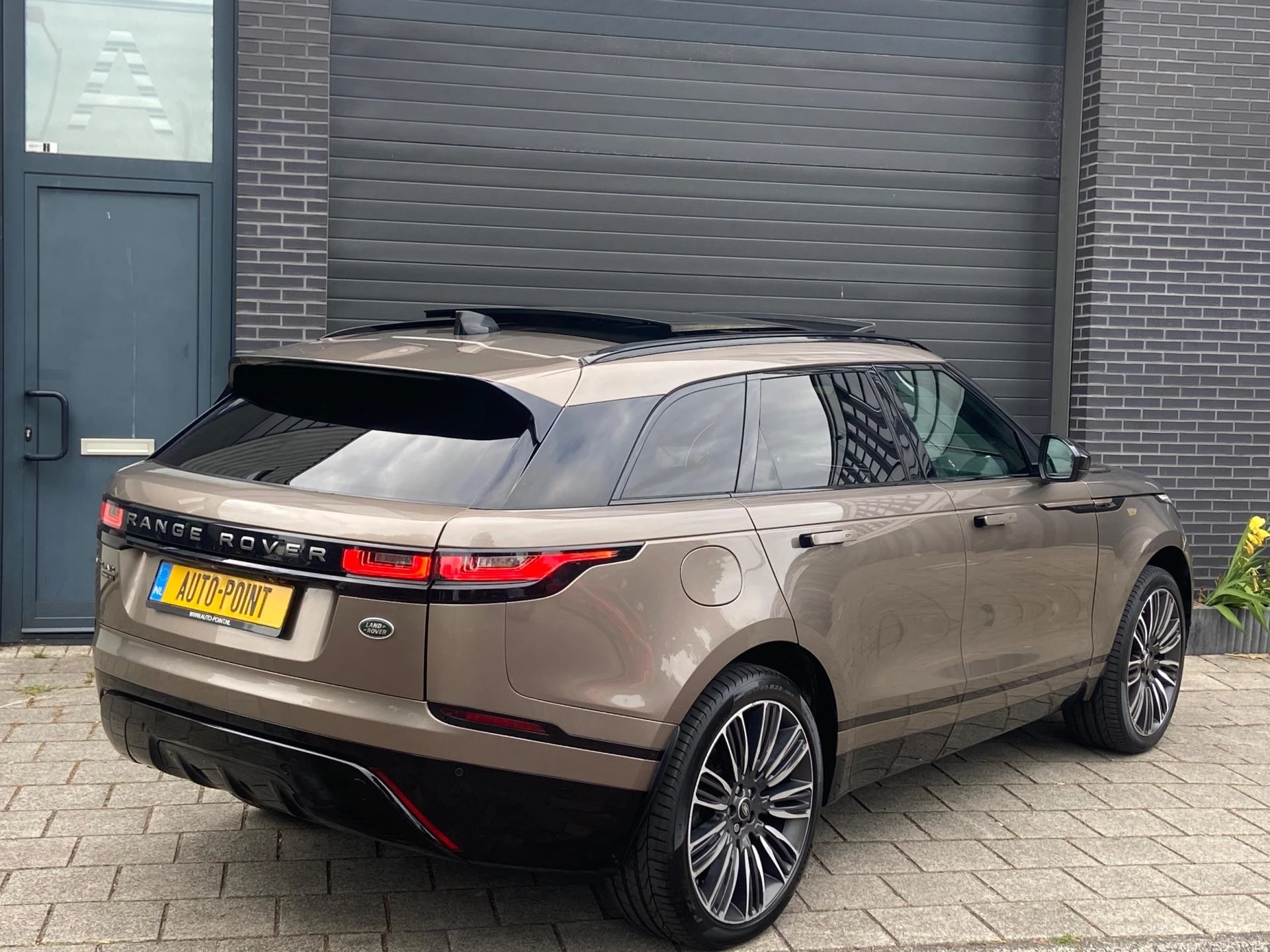 Hoofdafbeelding Land Rover Range Rover Velar