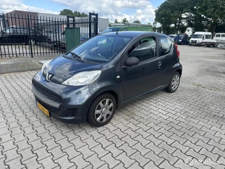 Peugeot 107 1.0-12V XS airco